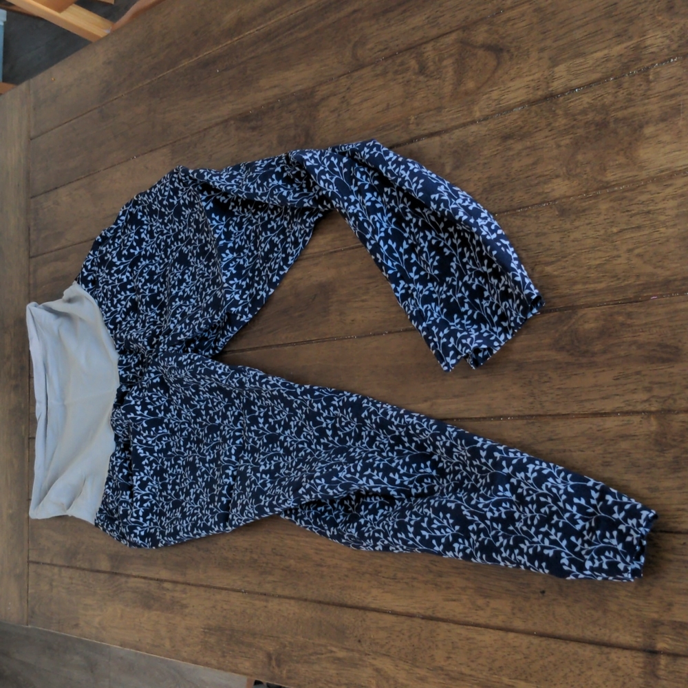 Maternity Pants - Picture 2 of 4